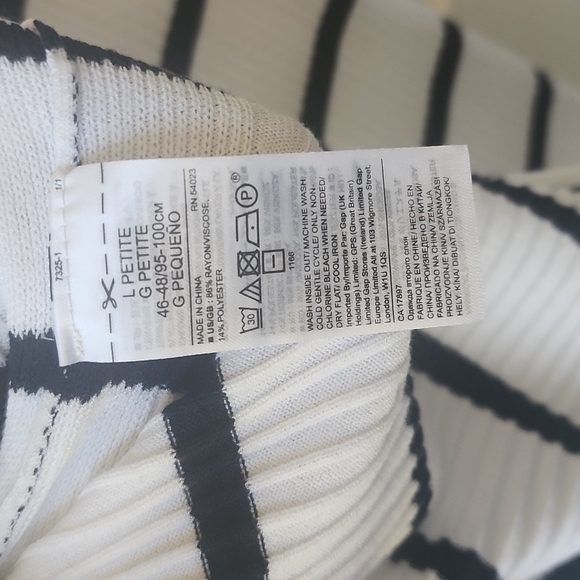 ✨HOST PICK✨ Banana Republic Ribbed Column Dress - Picture 5 of 6